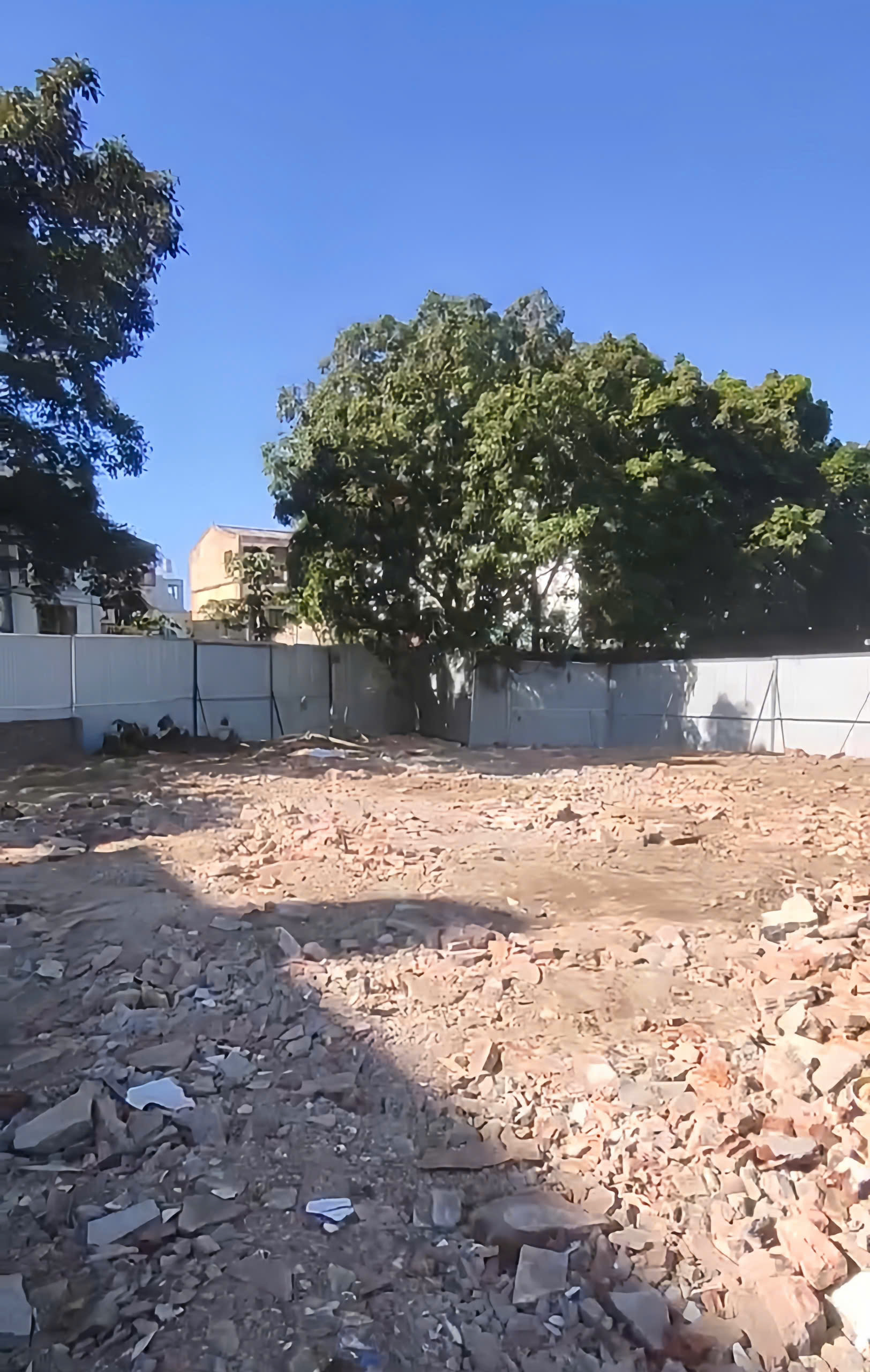  CHÍNH CHỦ CHO THUÊ ĐẤT MẶT BẰNG 700M² TẠI GIA QUẤT – LONG BIÊN 