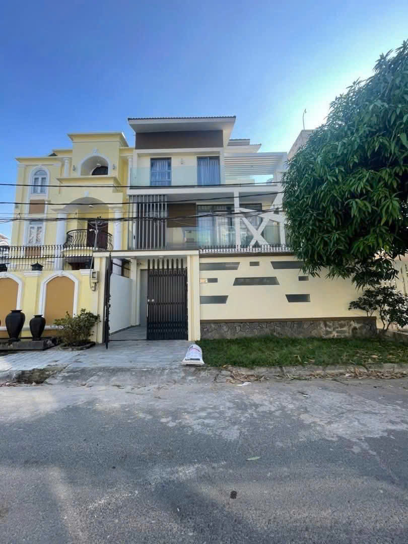  Chính chủ bán gấp biêt thự Khu dân sinh sống Vĩnh Lộc - quận Bình Tân 