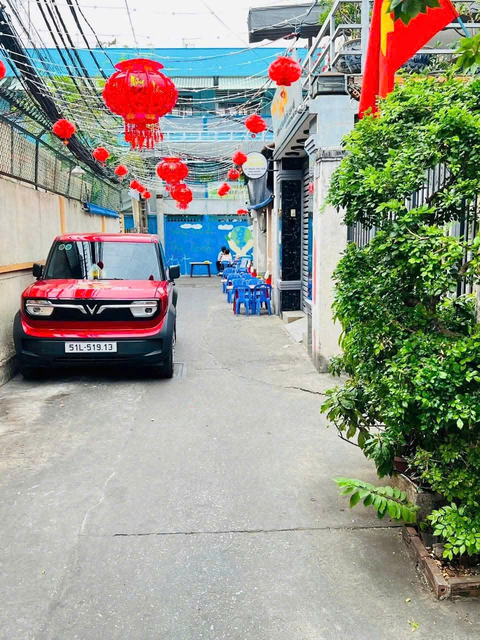  SÁT MẶT TIỀN  XE HƠI VF3 NGAY NHÀ 

TRUNG TÂM Q7 

NGANG 4.3 DÀI 13 ĐÚC BÊ TÔNG 