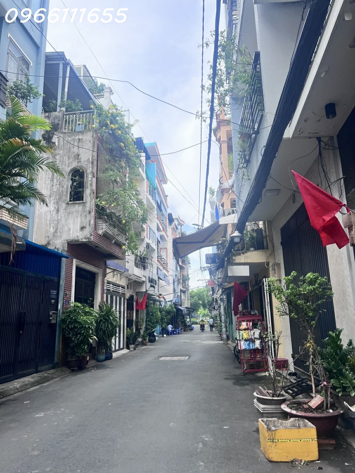  BÁN NHÀ TRƯỜNG SA  P13 . QUẬN PHÚ NHUẬN -  HẺM Ô TÔ TRÁNH - 5 TẦNG -4.5x13- 6PN. 