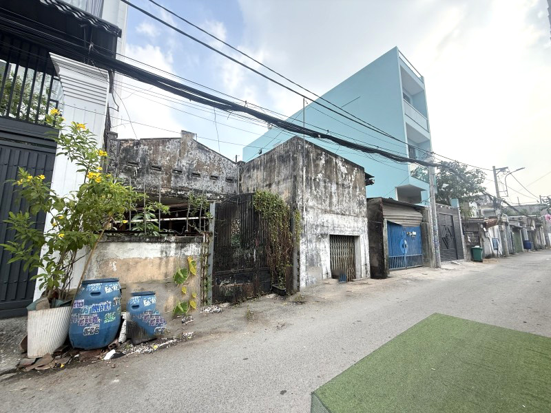  Bán Nhà Sát Vạn Phúc City – 200m² Ngang 8m – Hẻm Xe Hơi – Chỉ ~70Tr/m² - Siêu Rẻ 