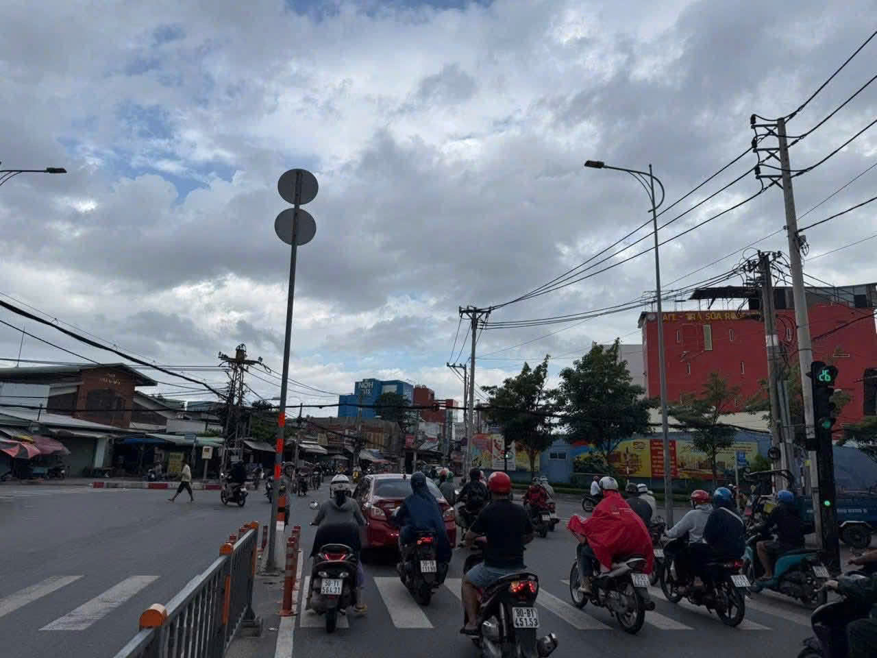  HÀNG HIẾM MẶT TIỀN TÔ KÝ – SÁT CHỢ TÂN CHÁNH HIỆP (5.5X26) GẦN CHỢ 