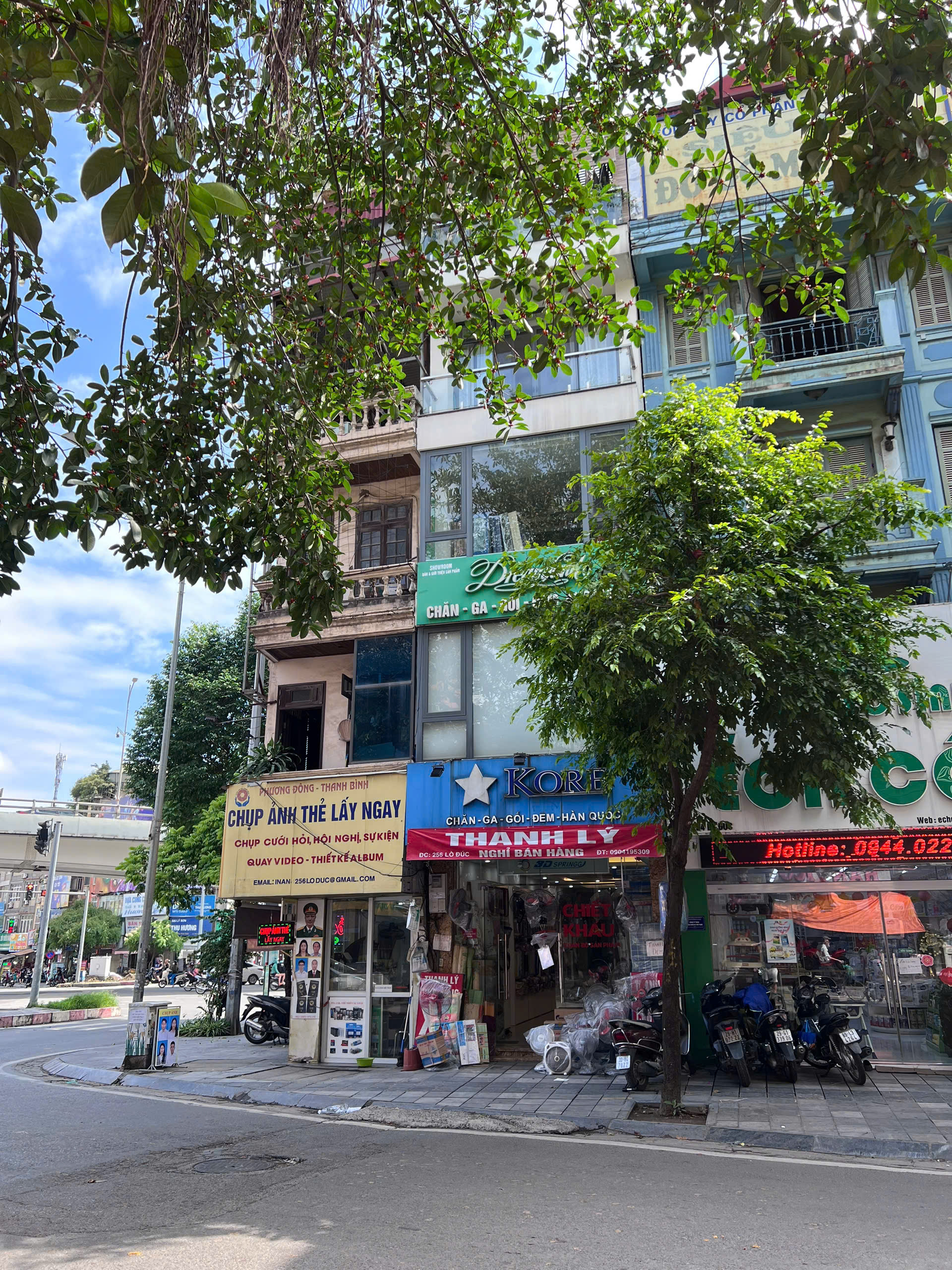  CHÍNH CHỦ CHO THUÊ MẶT BẰNG KINH DOANH TẠI VỊ TRÍ ĐẮC ĐỊA NGÃ 4 TRẦN KHÁT CHÂN - 256 LÒ ĐÚC – HAI BÀ TRƯNG – HÀ NỘI 