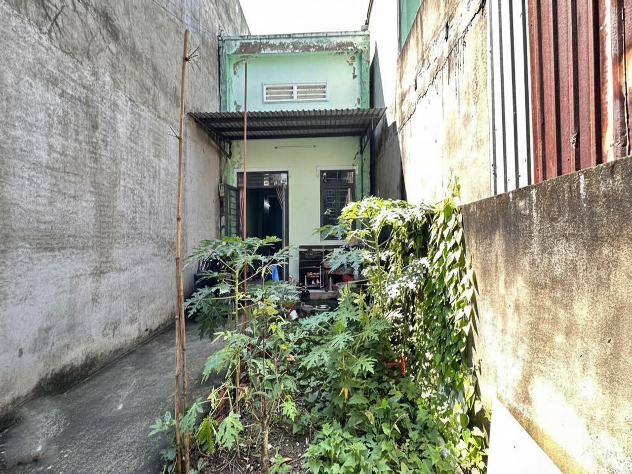  T1813 ???? Giảm 100tr! sát chợ Đường Q12, SHR, Vuông, 4.6x13m, 2.x tỷ 