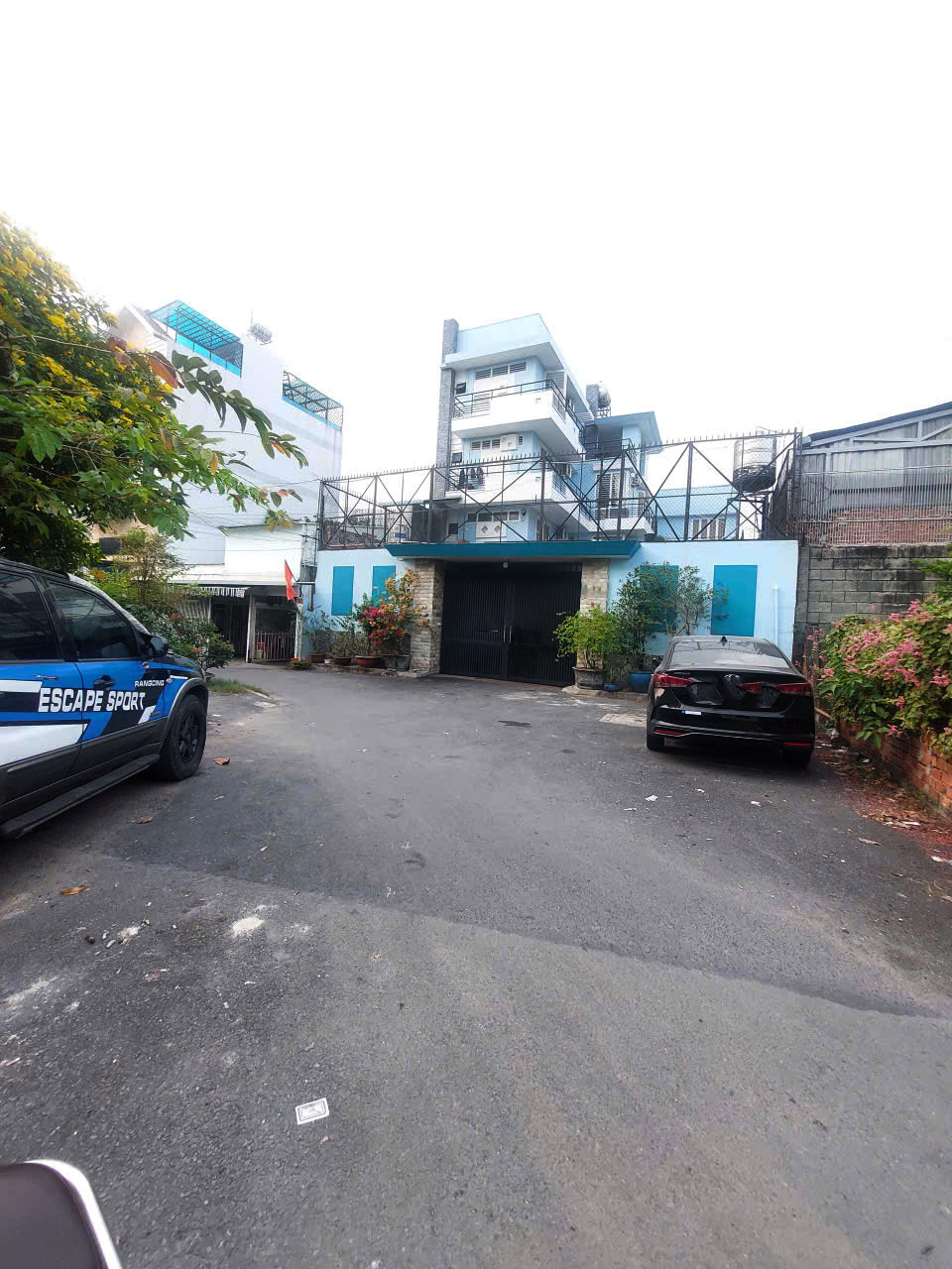  Bán Nhà 4 Tầng Linh Chiểu 55m² – Hẻm Xe Hơi – 4PN – Gần Hoàng Diệu 2 – Chỉ 5.3 Tỷ 