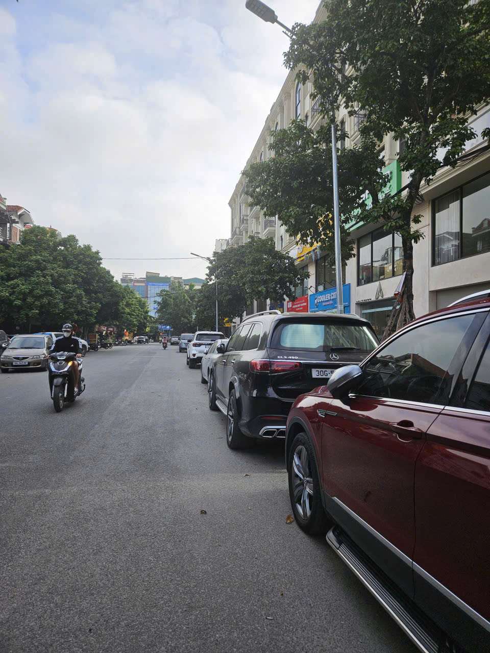  Nhà riêng phân lô Đại Mỗ – sát Tố Hữu, Lê Quang Đạo nối dài – ô tô đỗ cửa SĐT 0972.078.667 