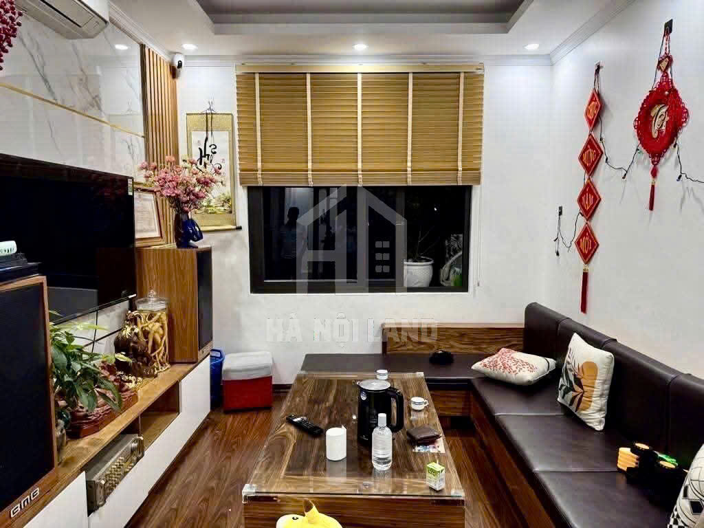  CHỦ NHÀ CẦN BÁN CĂN NHÀ 4 TẦNG  Ở LAI XÁ .DÂN XÂY NGÕ THÔNG .Ô TÔ QUA NHÀ. GẦN ĐẠI HỌC THÀNH ĐÔ.
GIÁ CHỈ 7 TỶ .
LH EM ĐỂ MUA GIÁ ĐẦU TƯ Ạ ; 0964982442. 