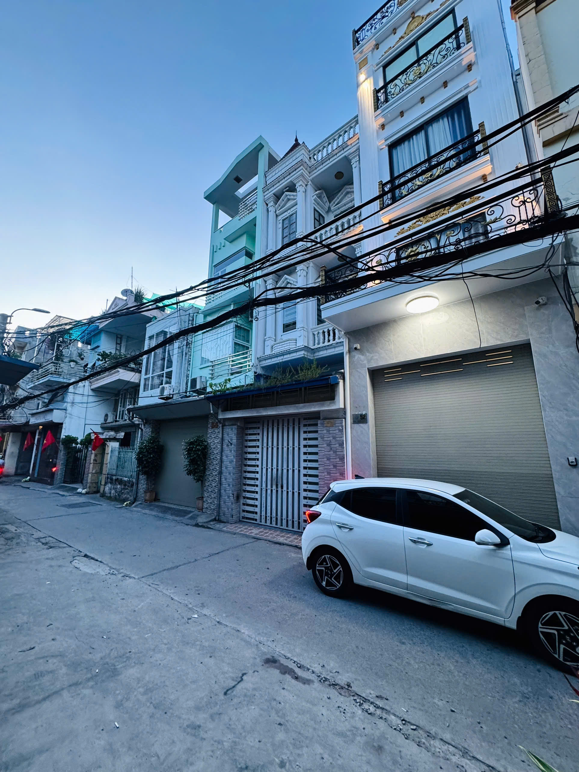  Chuyển Nhượng Nhà 5 Tầng Mặt Đường Hoàng Quý – Thông Chùa Hàng, Hải Phòng 