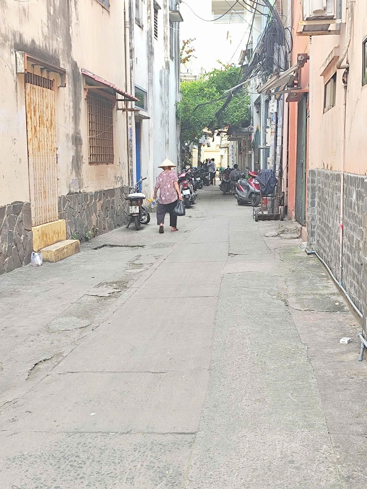  bán nhà Quận 5 gần Hồng Bàng, giá 3 tỷ9, 1 trệt 1 lầu, nhà chính chủ 1 đời 