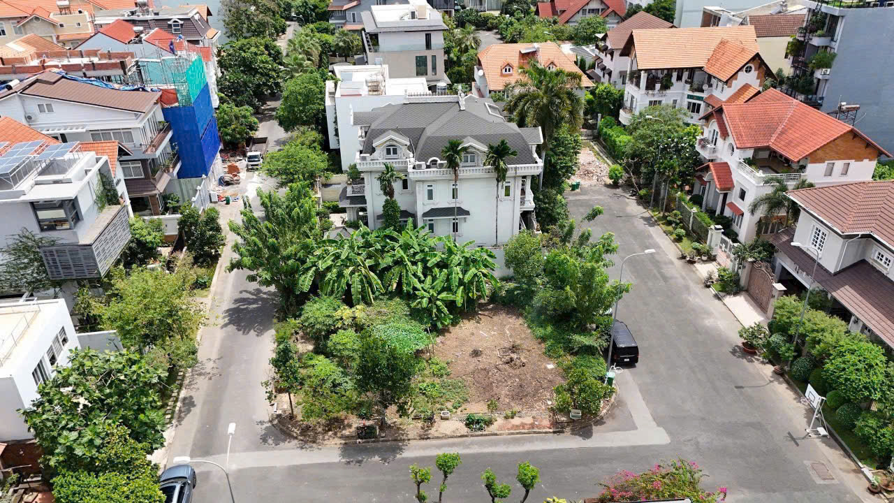  bán gấp căn Biệt Thự Tân Cổ Điển - Thảo Điền Q2: Nơi sống lý tưởng cho gia đình thượng lưu 