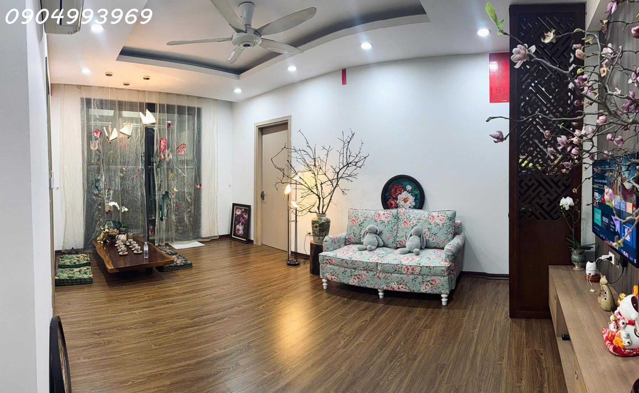  Chính chủ bán CC 72m2 m tại Chung cư NO-08 Giang Biên, 5,777 tỷ giá siêu hot 