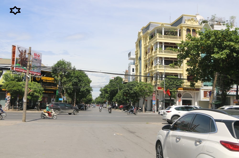  XƯỞNG SẢN XUẤT NỘI THẤT - MẶT TIỀN TỈNH LỘ 8, CỦ CHI - 8.400M² - NGANG 70M 