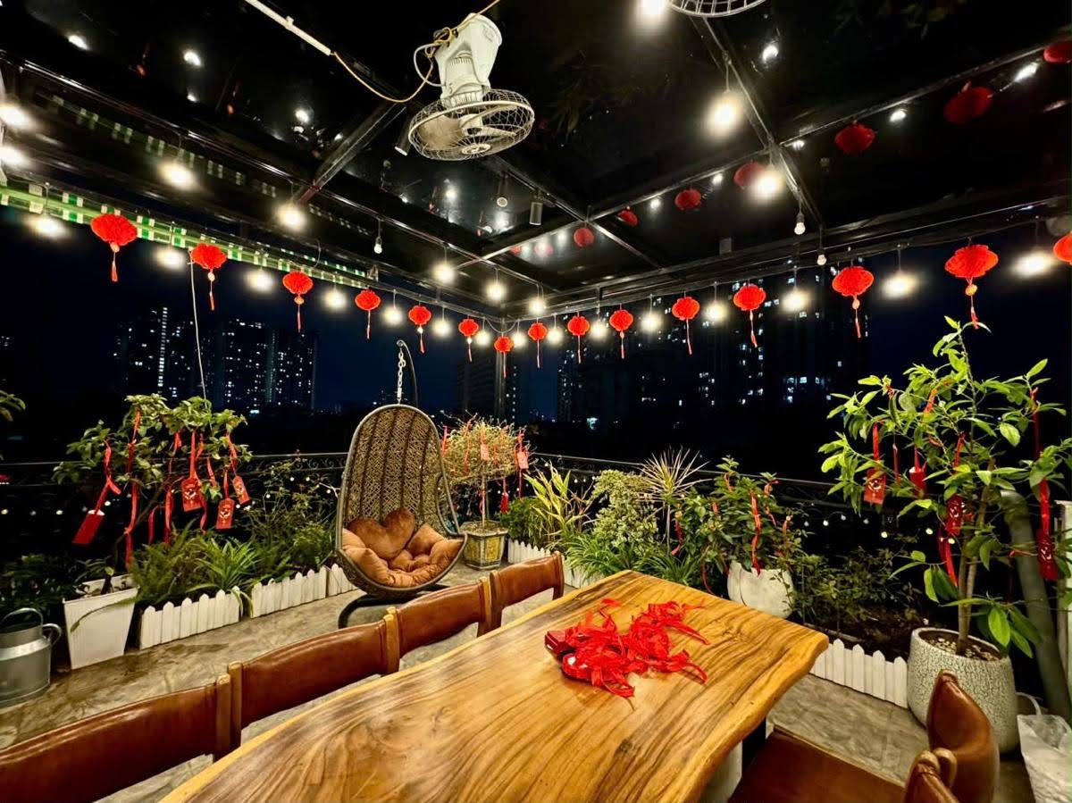  Nhà phân lô Kim Giang- 40m*7tầng*4mMT- Thang máy - Ngõ Ôtô- Kinh doanh- Giá 15 tỷ 