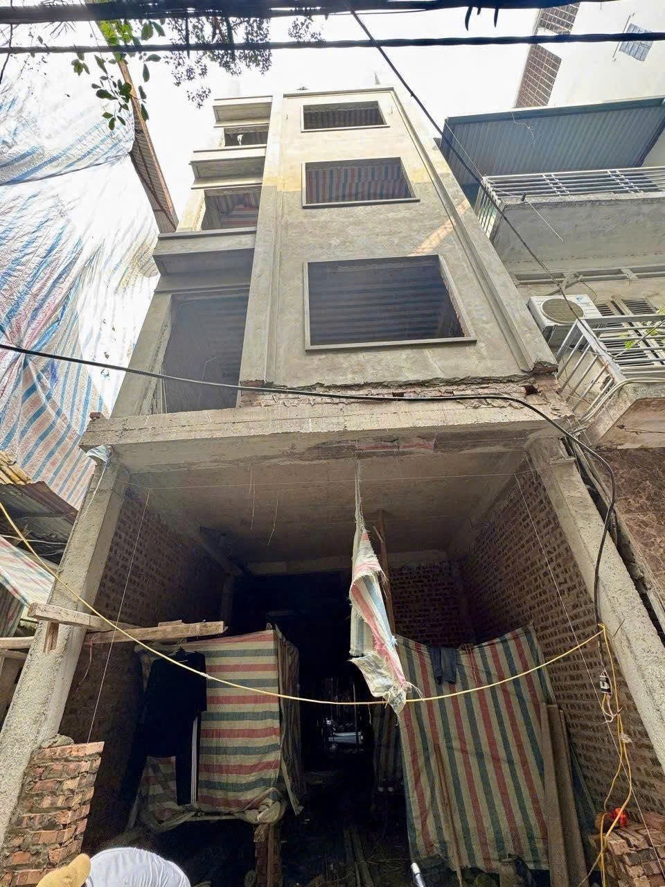  VỊ TRÍ ĐẸP - GIÁ TỐT - Cần Bán Nhà Ngõ 12 Lương Khánh Thiện, Phường Tương Mai, Hoàng Mai, Hà Nội 