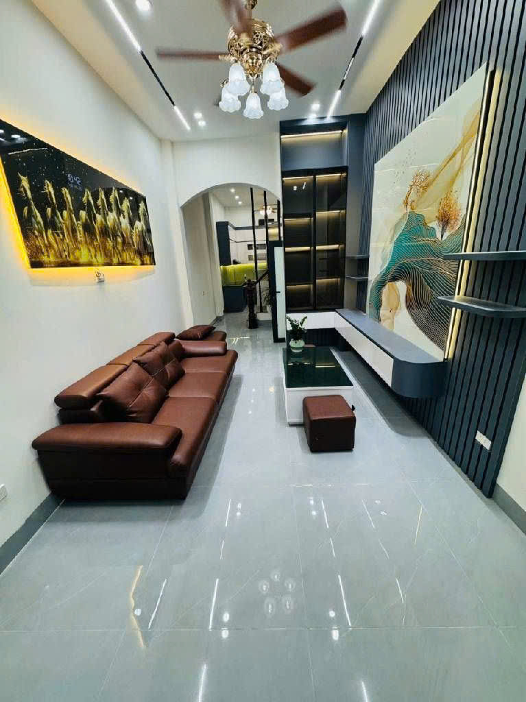  Full Nội Thất – Thoáng Sáng – Ở Là Mê 36 m*5 tầng. Nhỉnh 8 Tỷ. Alo 0972078667 