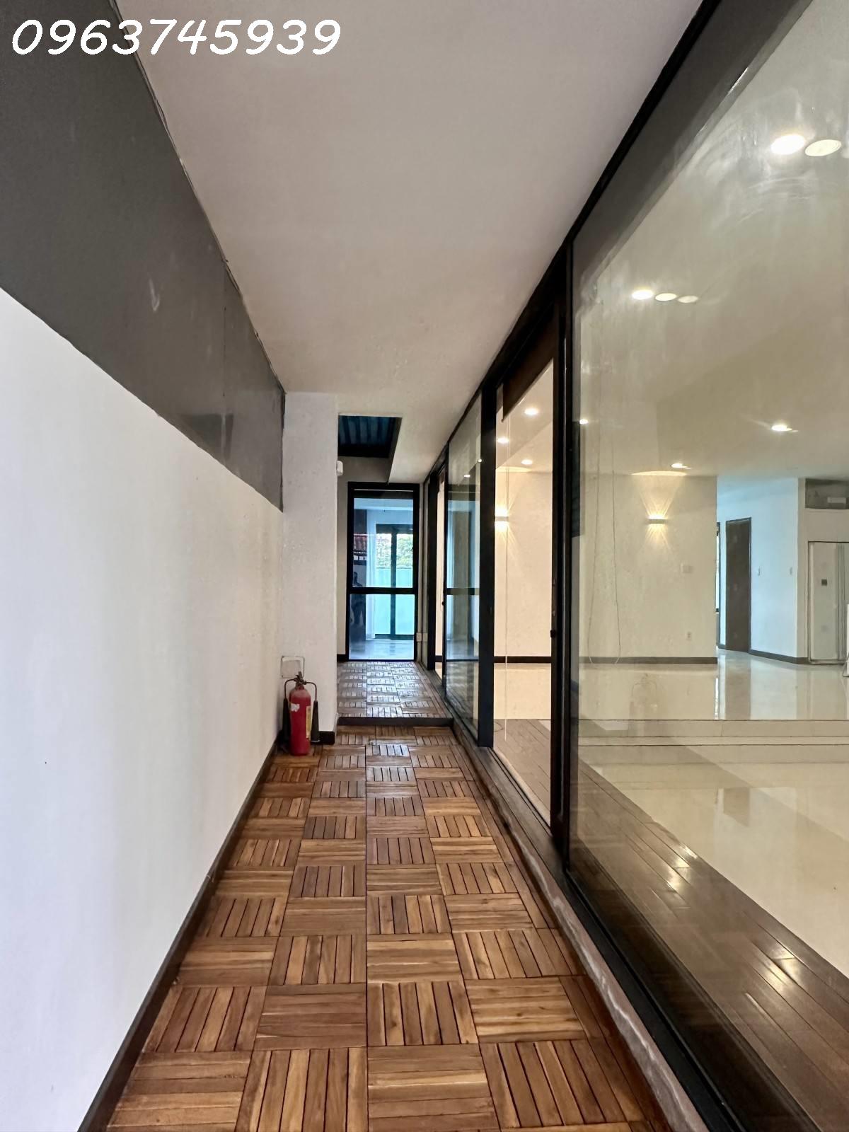  Biệt thự sân vườn KDC Sông Đà, 208m2, ngang 10m, dài 20.8m, 2 tầng, 19.9 tỷ, Hiệp Bình Chánh. 