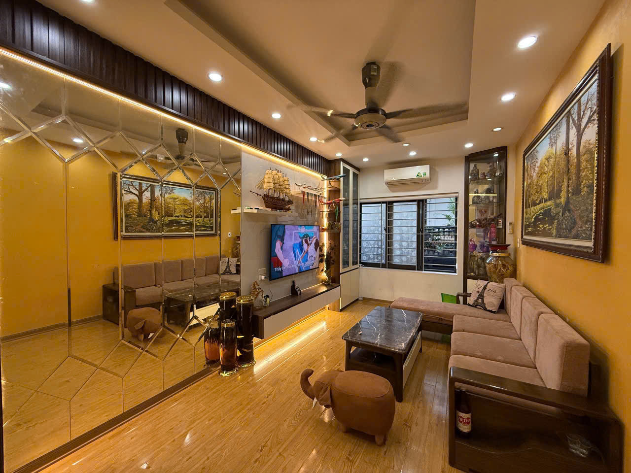  Cho thuê nhà nguyên căn ngõ 42 Thịnh Liệt 40m² x 5 tầng, 3PN, 3VS, 12 triệu 