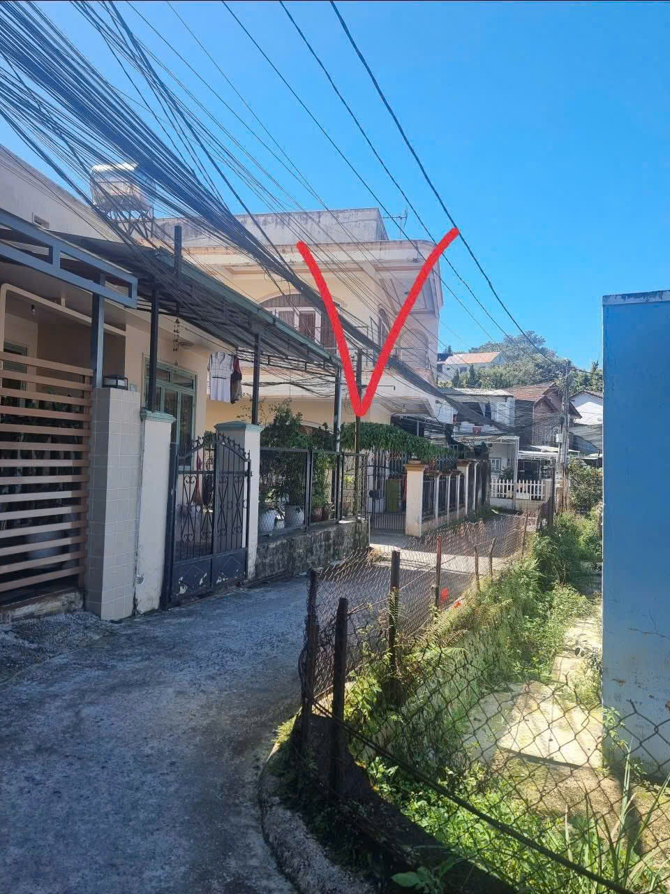  Bán 3 lô đất hẻm ô tô đường mai hắc đế phường 6 Đà Lạt giá 3.6 tỷ 