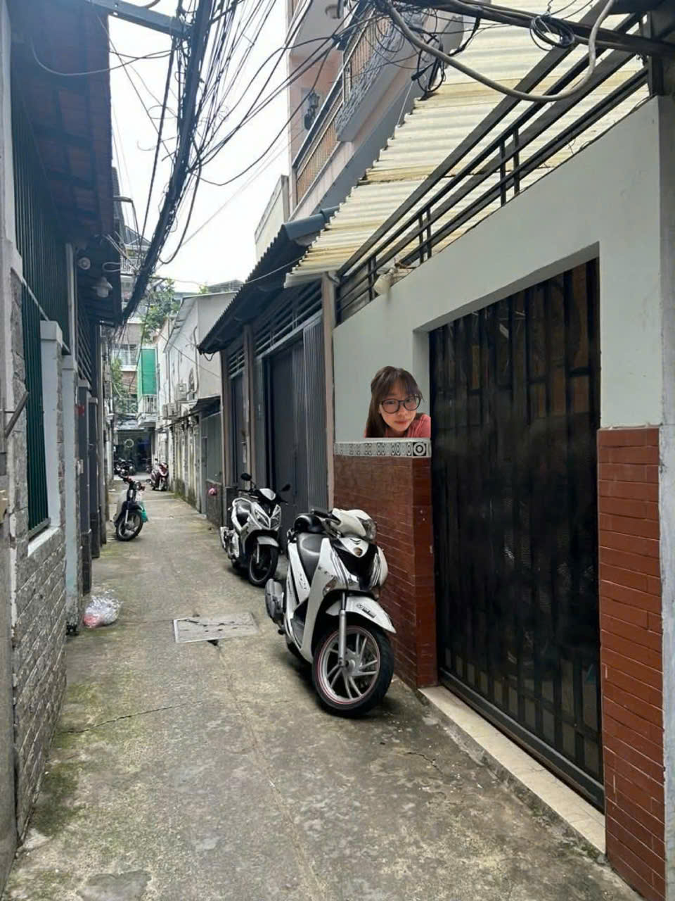  CÁCH BA CĂN RA  MẶTMẶT TIỀN ĐƯỜNG 79 – TÂN HƯNG, QUẬN 7 