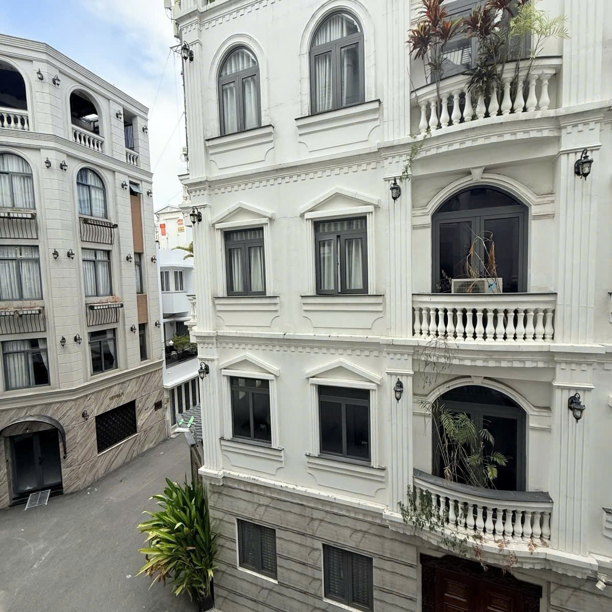  Ô TÔ NGỦ NHÀ – 57M² – 5 Tầng/4PN – Gần kdc Cityland – Chỉ hơn 8x Tỷ 