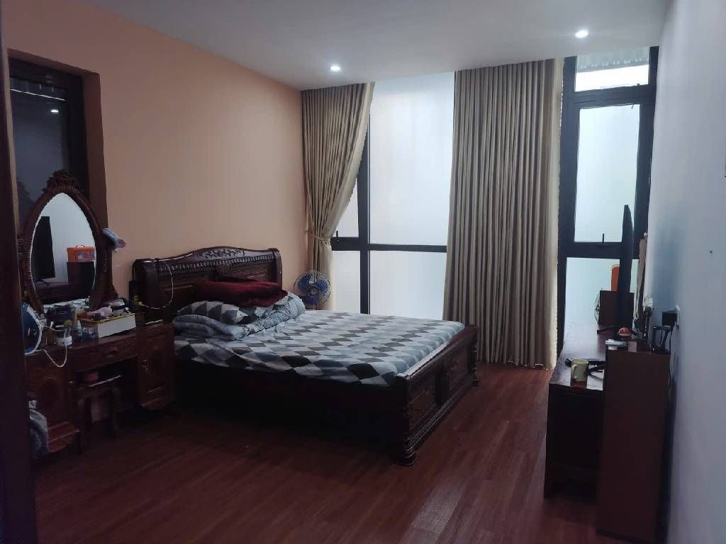  Bán nhà Nguyễn Sơn Long Biên- Dân trí Tuyệt vời Dân Xây- Oto- Full NT - 50m 5 tầng12,x tỷ(TL) 