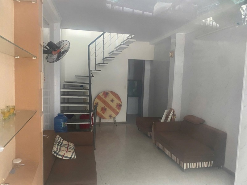  ► Góc Kiệt 2.5m thẳng thông ra MT Hải Phòng ngay Siêu Thị, 45m2, 2 tầng, 3.x tỷ 