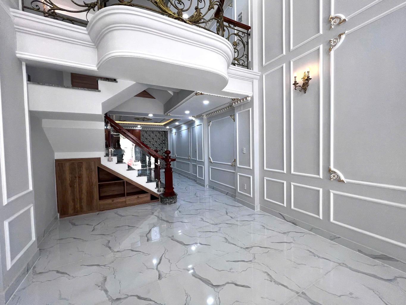  Bán Nhà Hẻm Xe Hơi 6m Đường Linh Đông 68m2 Xây 5 Tầng Đúc BTCT Nhỉnh 8 Tỷ 