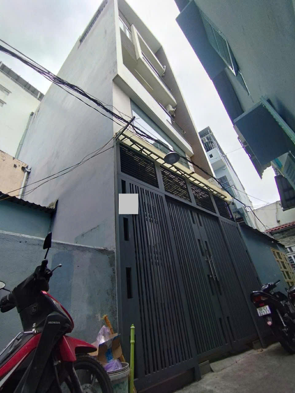  BÁN NHÀ Cách mặt tiền Tôn Đản 50m – Nhà mới đẹp 5 sàn, tốt nhất tầm giá nhỉnh 7 tỷ 