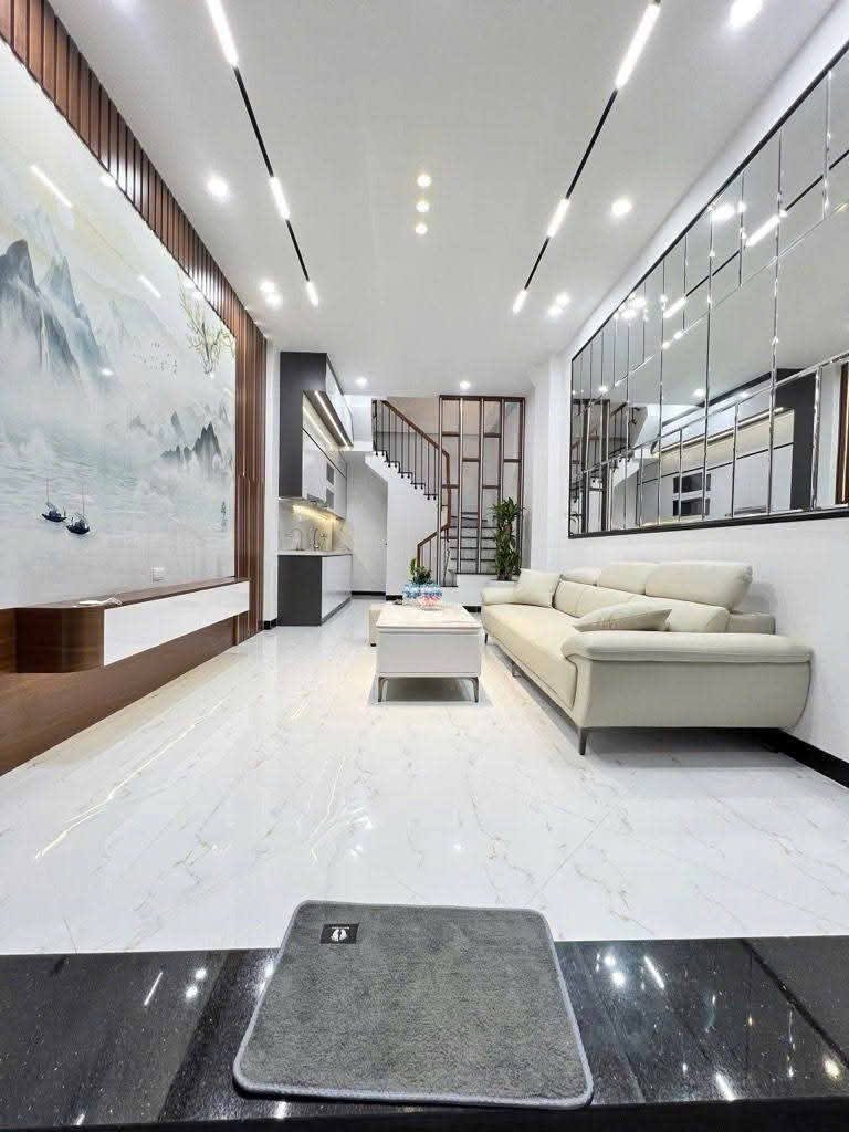  bán Nhà BÙI XƯƠNG TRẠCH : 33M *5 TẦNG HƠN 8 TỶ 