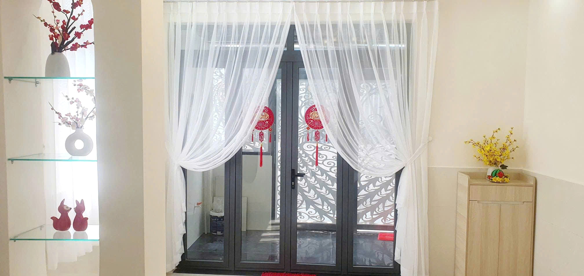  Căn góc 2 lầu hẻm Dương Bá Trạc P. Chánh Hưng. Giá 5,6 tỷ TL 