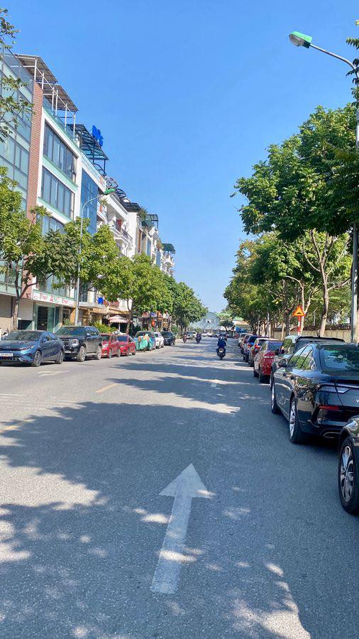  NHỈNH 1X TỶ, PHÂN LÔ LÂM HẠ 45M2 7 TẦNG, Ô TÔ TRÁNH, DỪNG ĐỖ, FULL NỘI THẤT 