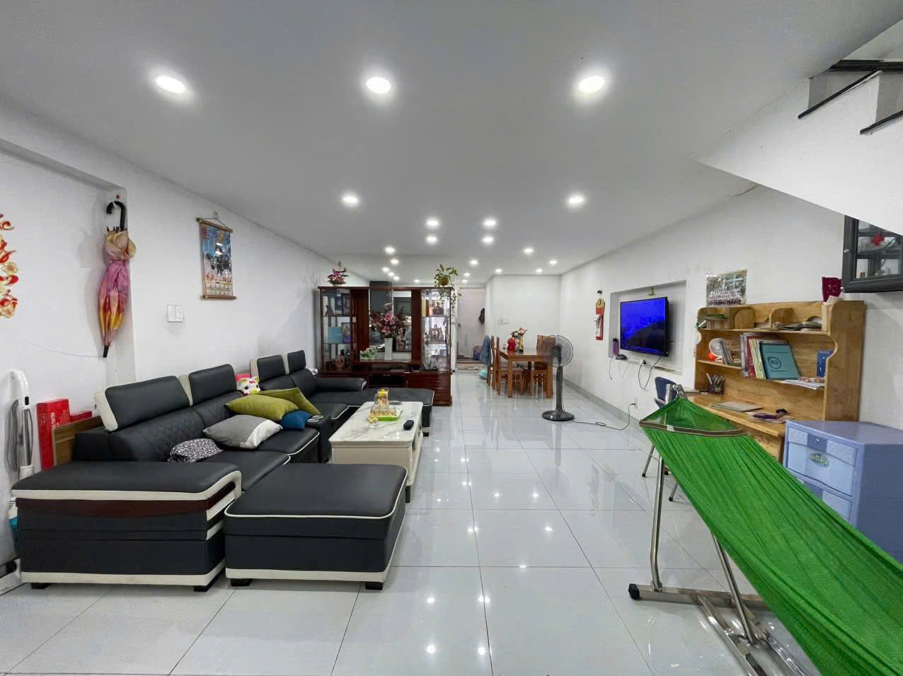  Nhà Giá Rẻ Quận 2-85M2-3Tầng-Gần Chợ-HXH-An Ninh-Chủ Giảm 200Triệu-Còn 7,3Tỷ 