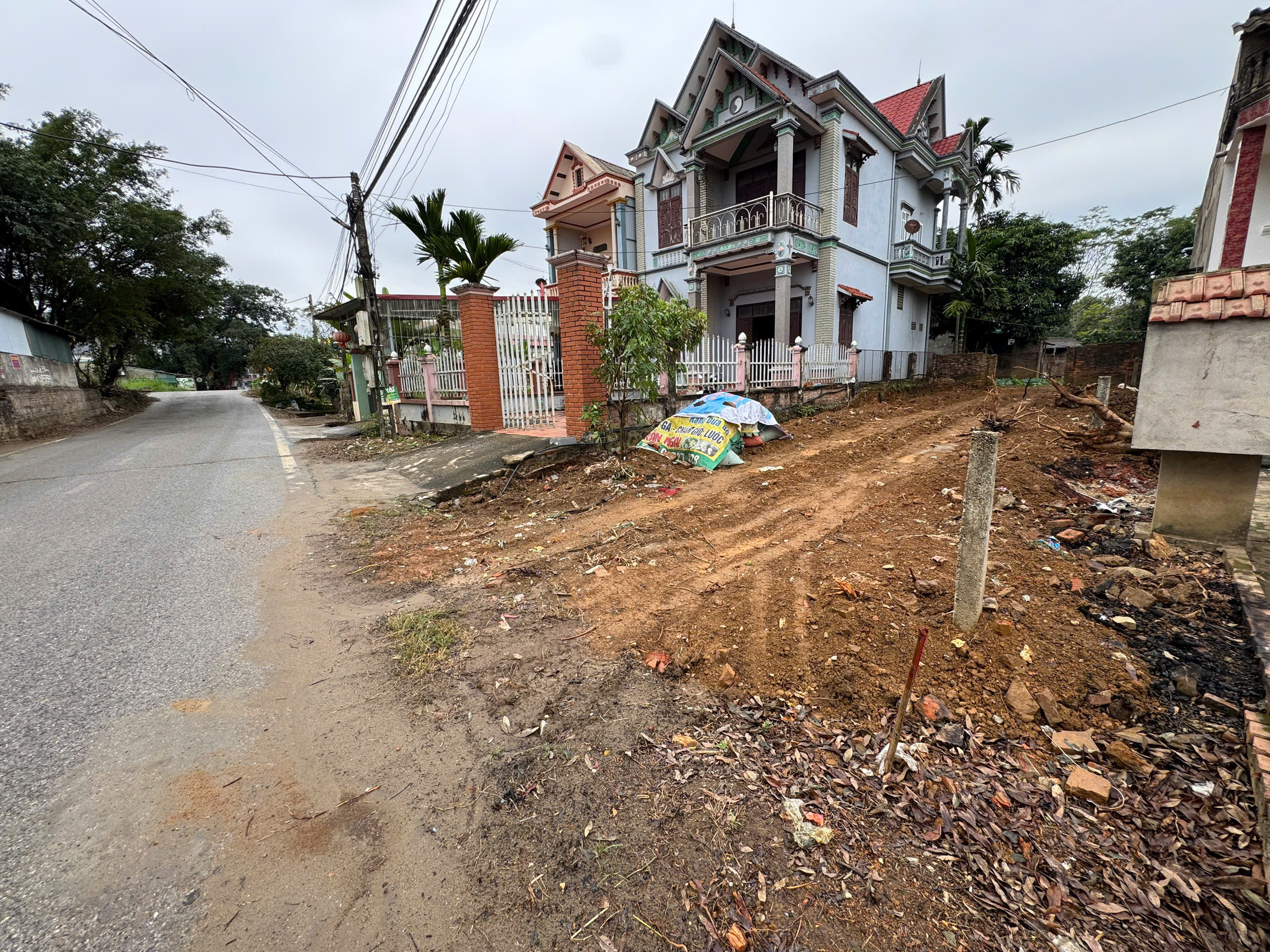  Mở Bán 2 lô đất Full thổ cư Tại Đồng Lương – Phú Thọ. 