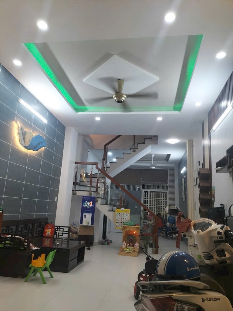  Bán nhà HXH Gò Dầu, Tân Phú, 2 mặt hẻm (52m²) 4m x 13m x 2 tầng, gần Aeon Mall chỉ 5.7 tỷ. 