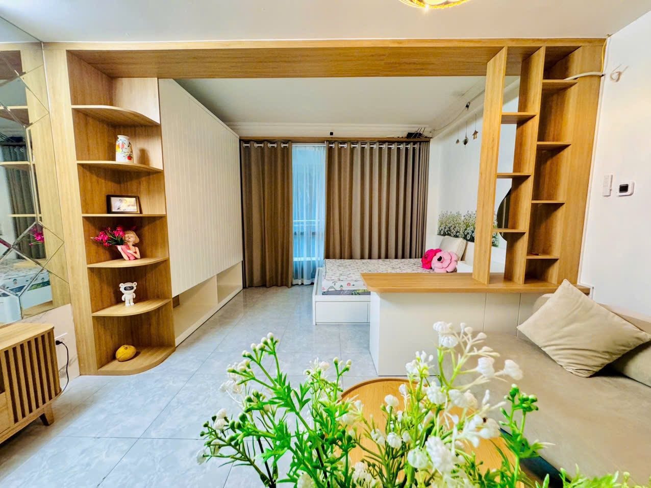  CỰC ĐẸP PHỐ TRÍCH SÀI-35M 7T NHỈNH 21 TỶ THANG MÁY-NGÕ THÔNG-KINH DOANH-SÁT HỒ TÂY 