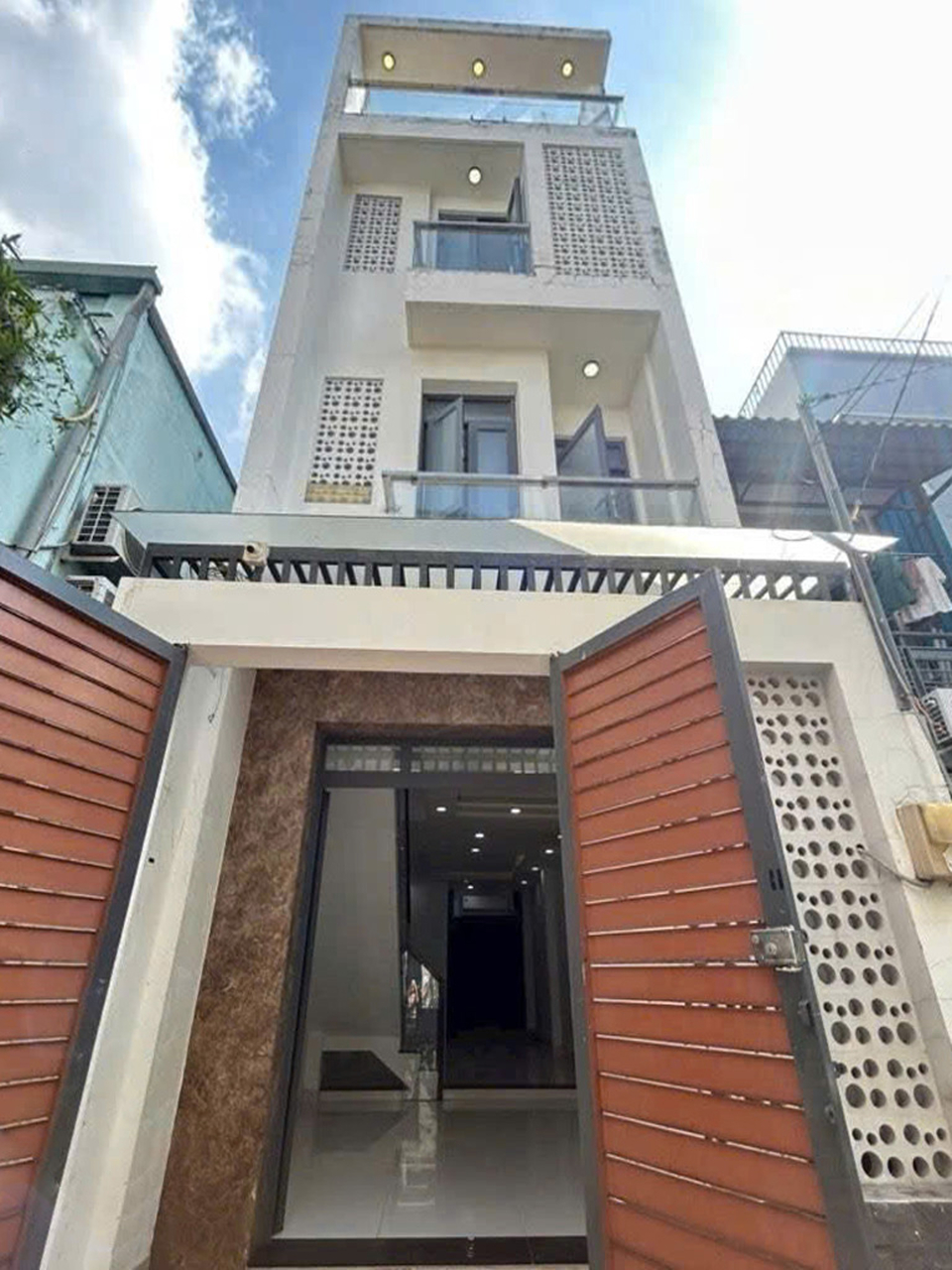  O1882 ???? nhà Trần Bình Trọng Bình Thạnh, SHR, Vuông, HXH, 7.x tỷ 