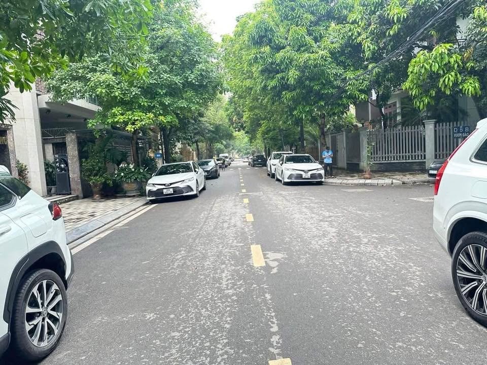  Ngõ 168 Phố Kim Giang-Lô góc-48m*4 tầng*5.5m mặt tiền-Ngõ ôtô thông Nguyễn Xiển- 8.45 tỷ 