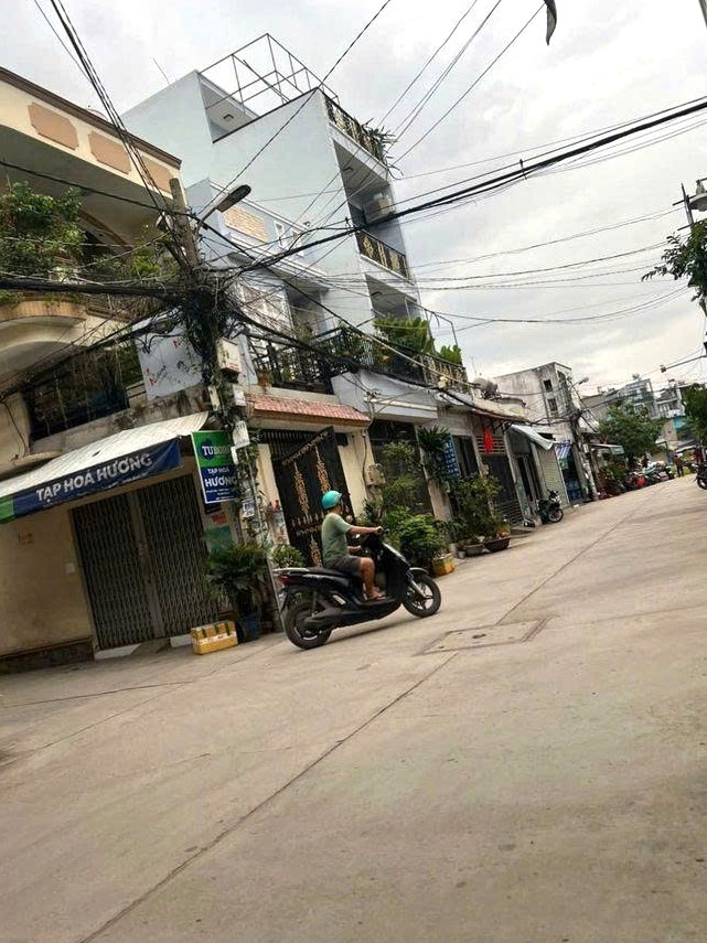  NHÀ GÓC 2 MẶT TIỀN – HXH – DT 64 M2 (4X16) – BÌNH TÂN –  GẦN AEON TÂN PHÚ – NHỈNH 6 TỶ 