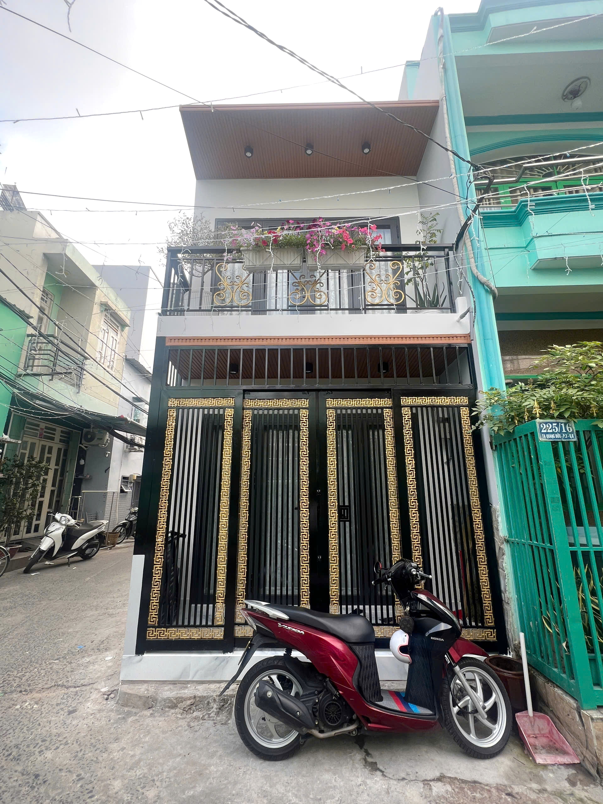  Nhà góc 2 tầng hẻm 225 Tạ Quang Bửu P.Chánh Hưng. Giá: 3.7 tỷ 