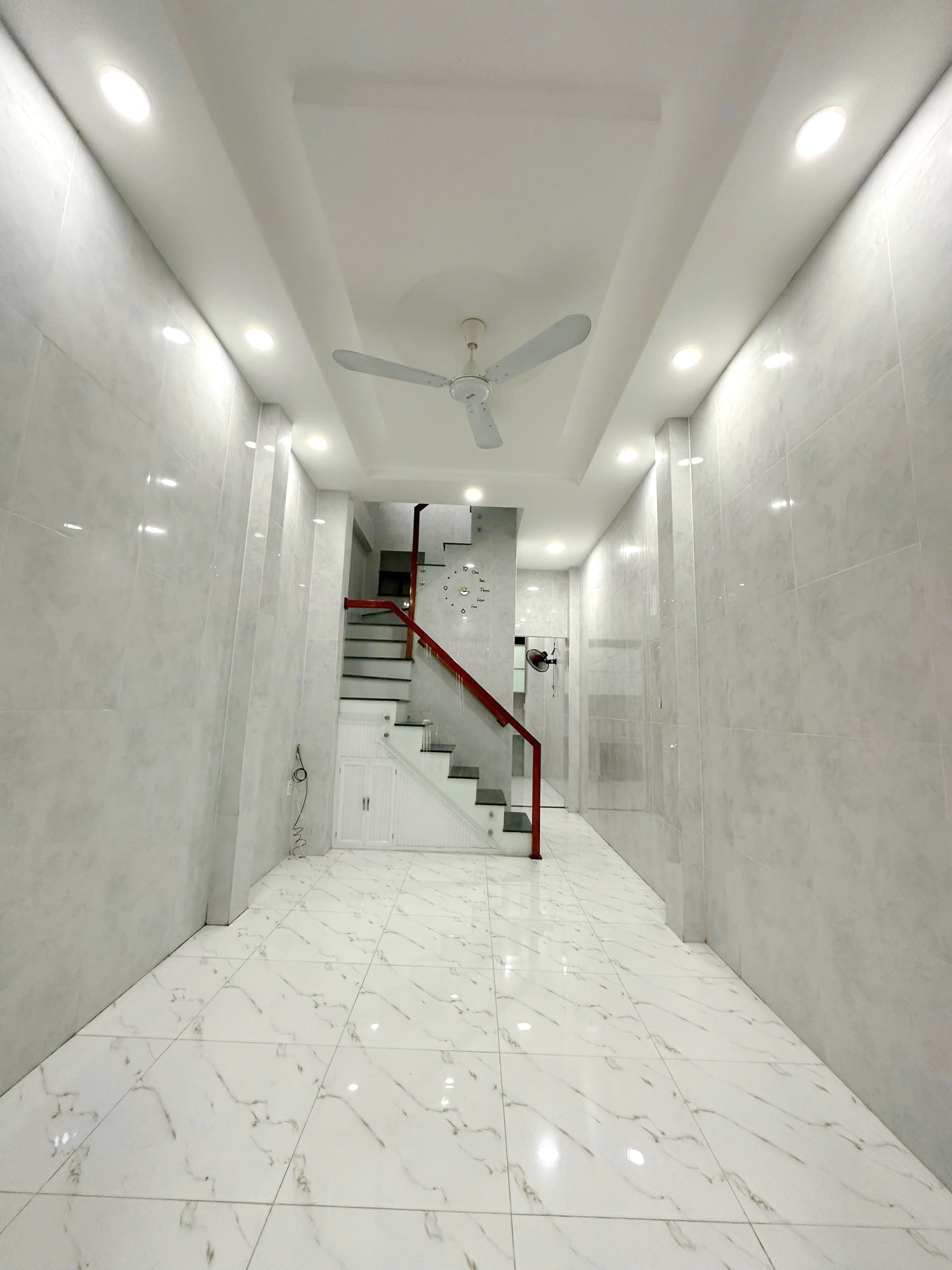  Nhà mới 2 lầu/sân thượng Bùi Huy Bích P12 Q8 