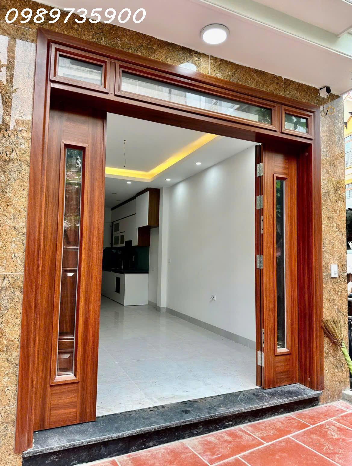  Siêu phẩm nhà mới 5 tầng Liên Mạc, Bắc Từ Liêm, DT 30m2, MT 3,2m, ô tô đỗ cửa 