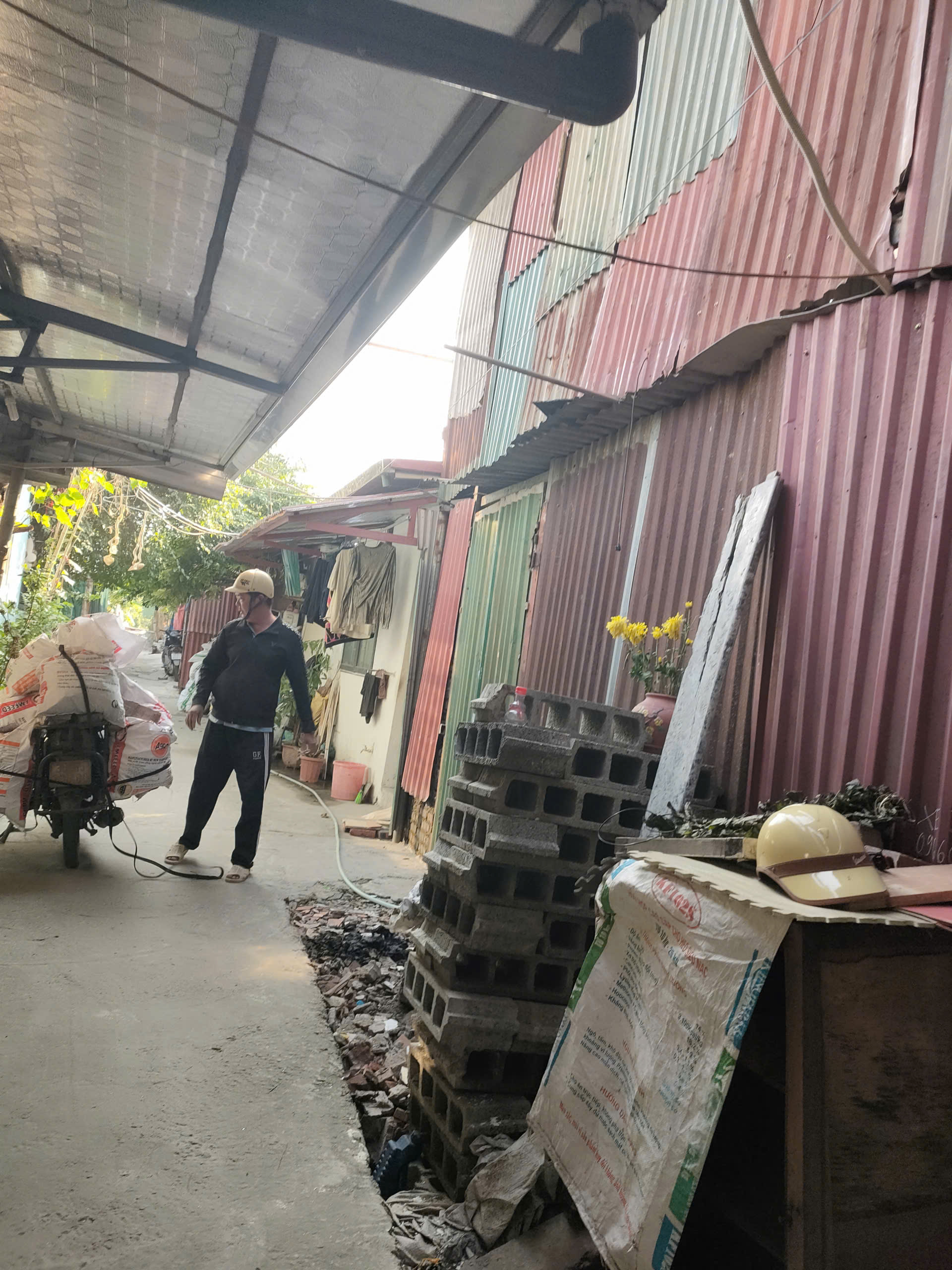  Bán gấp giá rẻ Giải Phóng 31m, 1.5 tầng, mặt tiền 4.5m, 780 triệu, Hoàng Mai. 