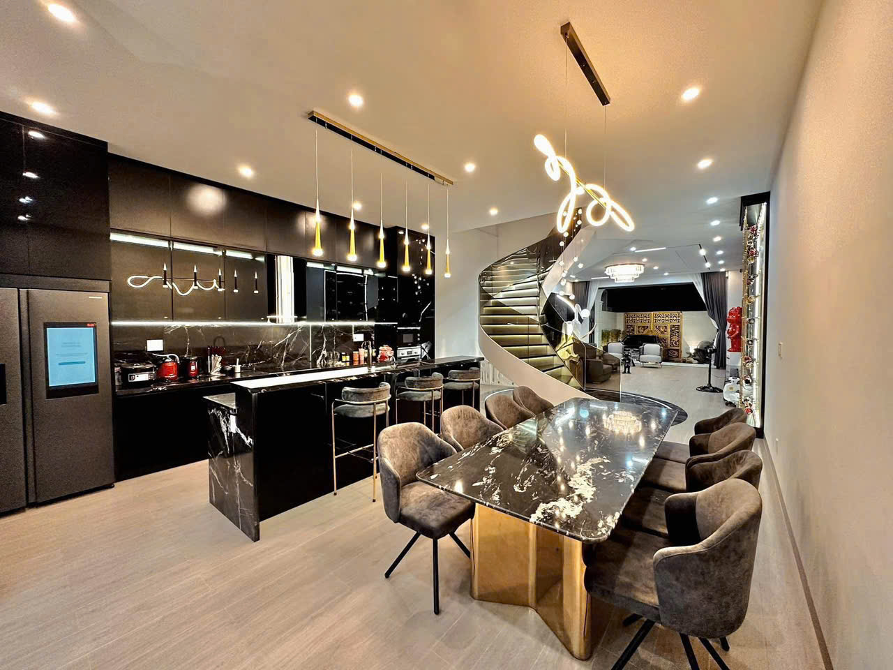  ???? CHO THUÊ BIỆT THỰ CAO CẤP KQH BÀU VÁ – TRUNG TÂM TP HUẾ 