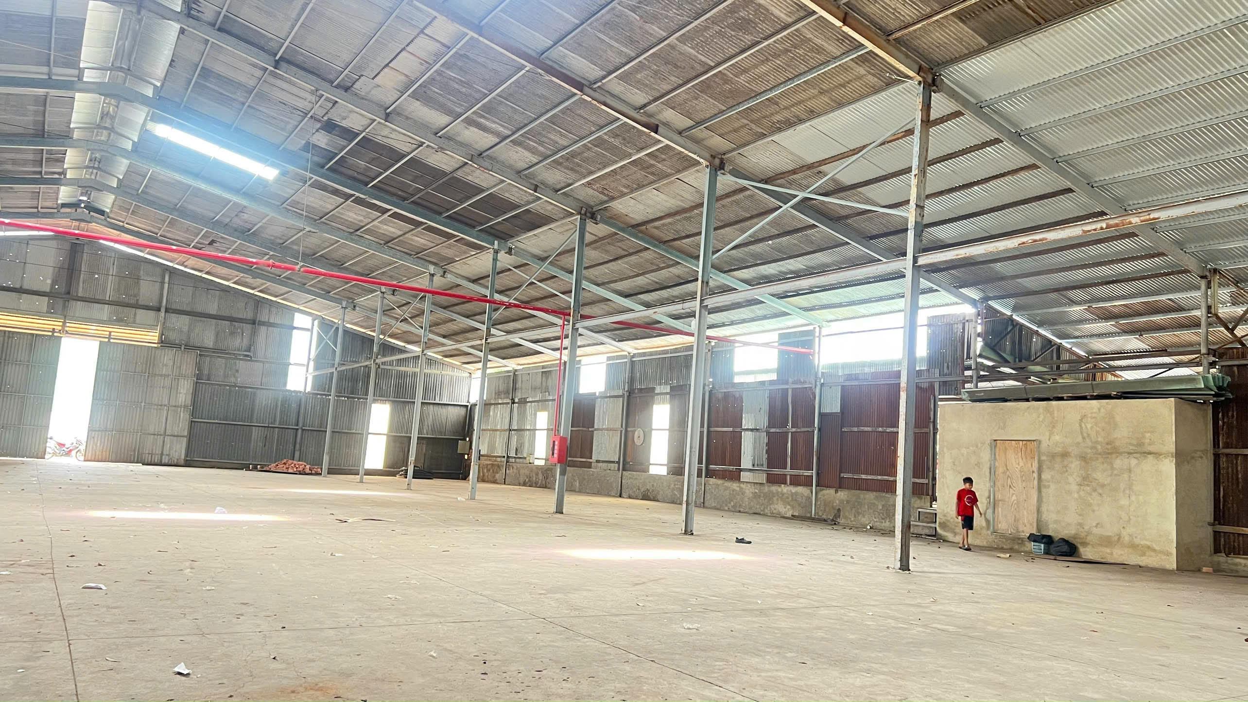  CHO THUÊ XƯỞNG P - HỐ NAI, xa dân cư phục vụ sản xuất nhiều ngành nghề. trống xưởng 