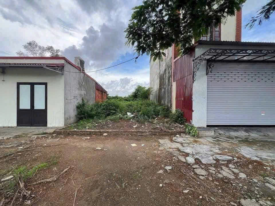  Hơn 100m² mặt đường 353 Phạm Văn Đồng – Ngang 6m – Giá 3,x tỷ  Hàng hiếm trục chính  ZALO 0567 222 555 