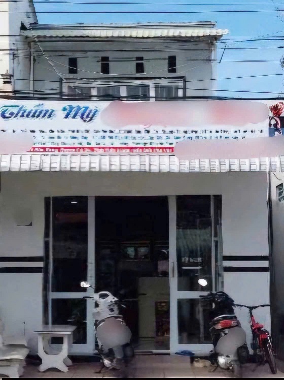  CHÍNH CHỦ CẦN TIỀN, BÁN GẤP GẤP NGÔI NHÀ ĐẦY TÂM HUYẾT . Nhà còn rất mới, hành nghề thẩm mỹ . 