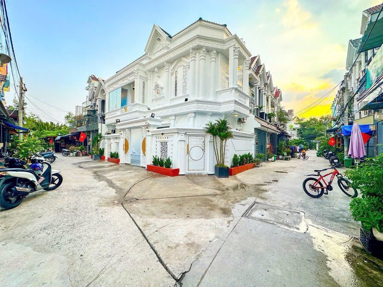  CĂN GỐC 2MT THOÁNG KHÔNG NGẬP NƯỚC .  100% Ở NGAY HẺM TRƯỚC NHÀ 5M-HUỲNH TẤN PHÁT H.NHÀ BÈ 