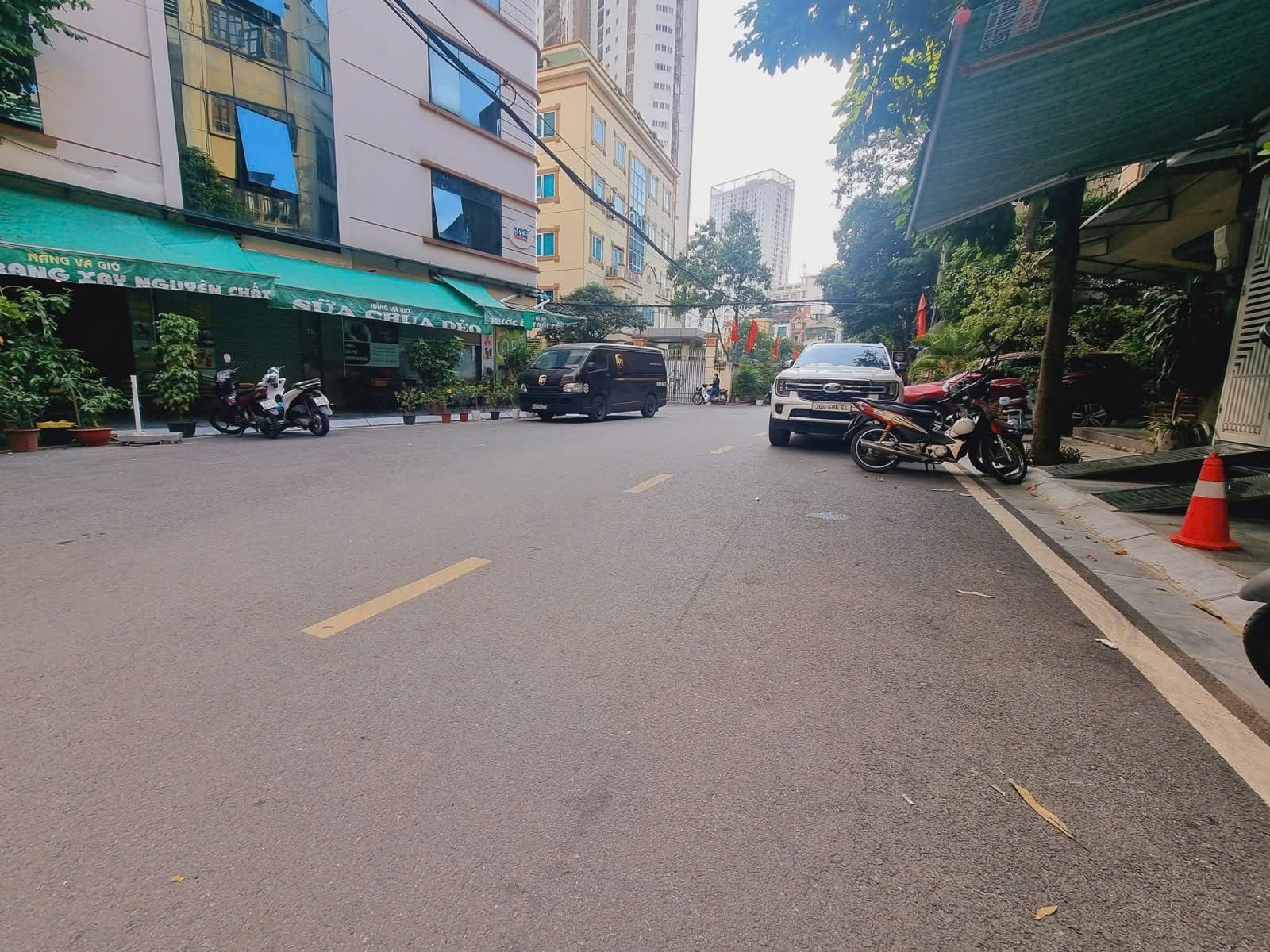  BÁN NHÀ 6 TẦNG PHỐ VIP CẦU GIẤY ĐẦU PHỐ TRUNG KÍNH-KINH DOANH ĐỈNH – 31.4 TỶ 