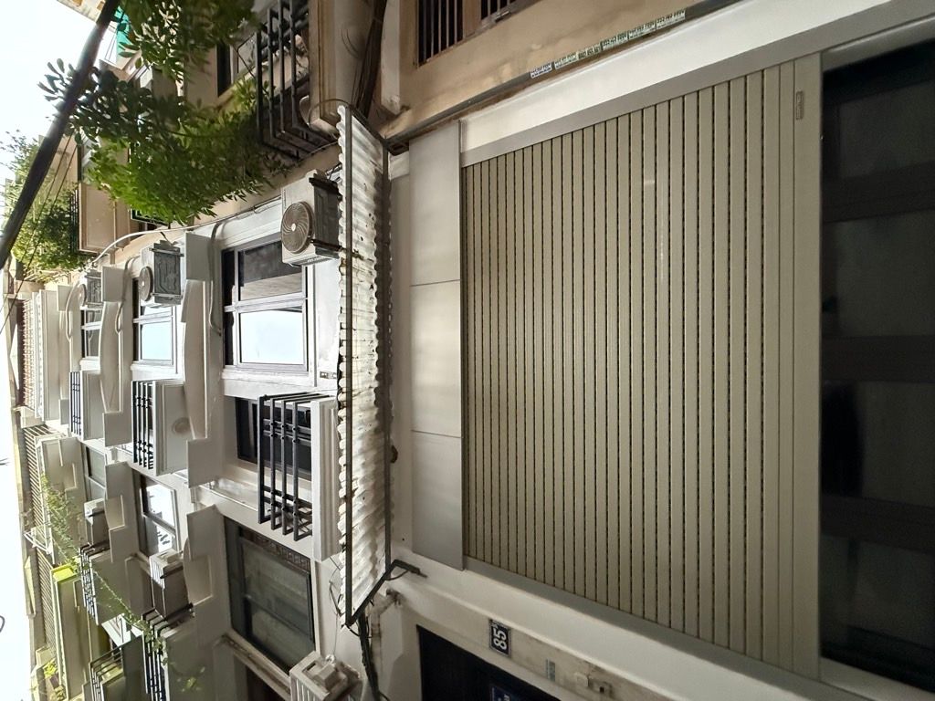  SIÊU PHẨM- NGÕ QUẬN UỶ CẦU GIẤY- HÀNG XÓM THÂN THIỆN - DÂN TRÍ CAO-TRUNG TÂM CẦU GIẤY - NỘI THẤT HIỆN ĐẠI- SẴN SÀNG ĐÓN TẾT Ở NGAY_32 M2 