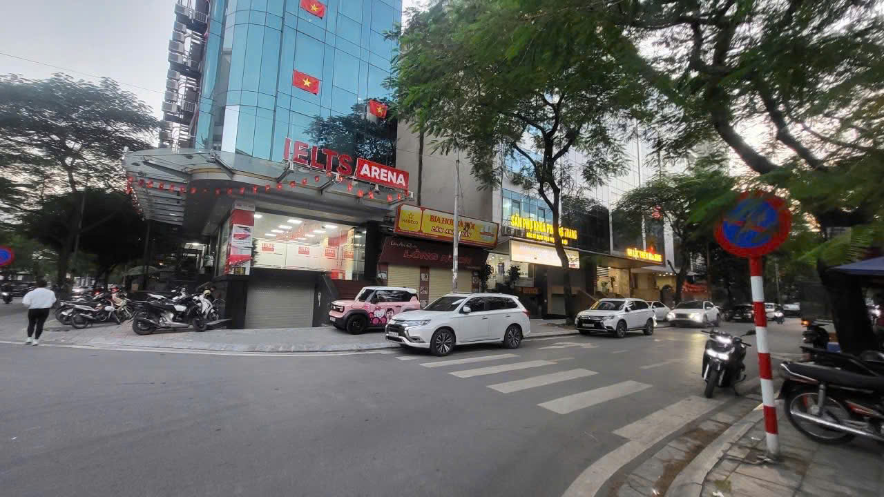  CỰC HIẾM - Nhà Trung tâm Cầu Giấy - Hoàng Sâm -  Mặt phố kinh doanh - 50m2 - 4T - Chỉ 22 tỷ hơn 